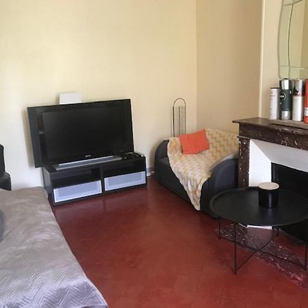 La maison d'amis Auneuil Extérieur photo