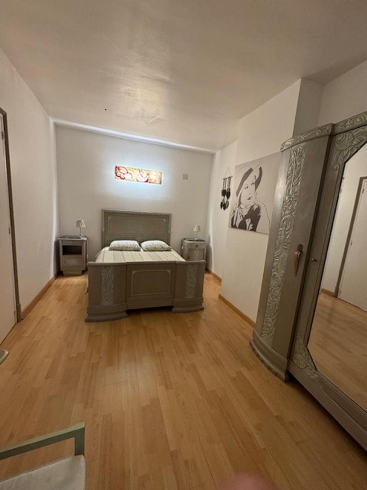 La maison d'amis Auneuil Extérieur photo